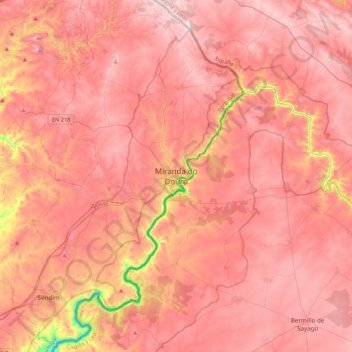 Miranda do Douro topographic map, elevation, terrain
